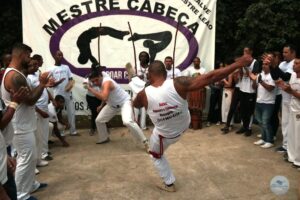 Roda de Capoeira agita Lagoa da Gávea