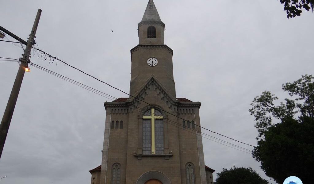 Diocese de Leopoldina: padres são transferidos