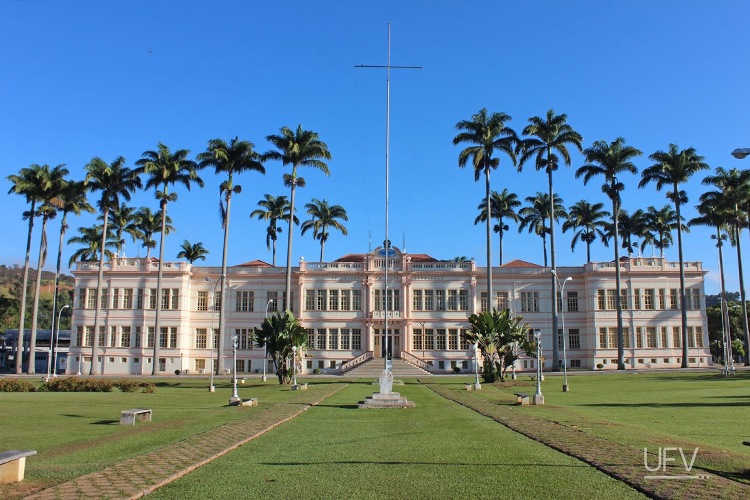 UFV apura denúncias contra Professor