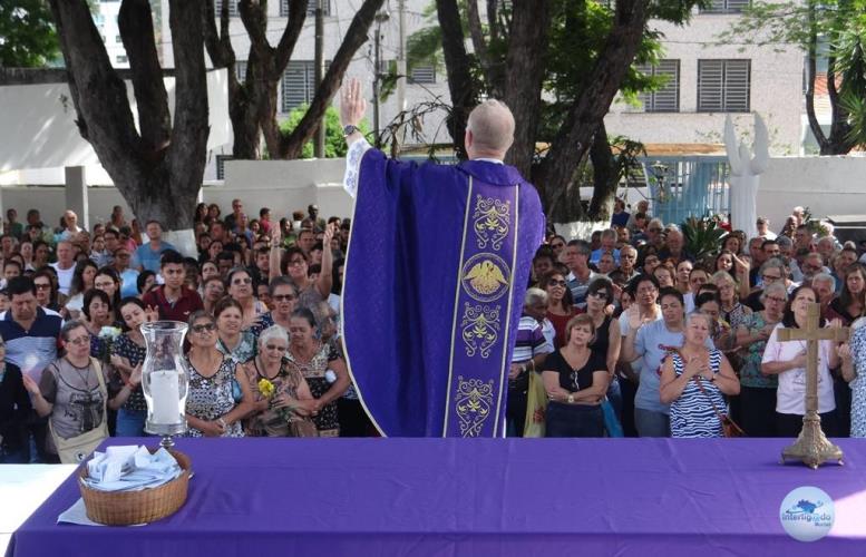 Programação das missas de Finados