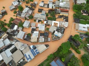 Imagens aéreas mostram Muriaé após as chuvas 