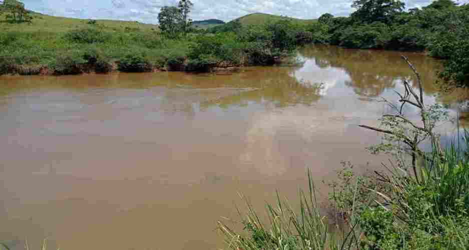 Padrasto e enteada desaparecem no Rio Muriaé