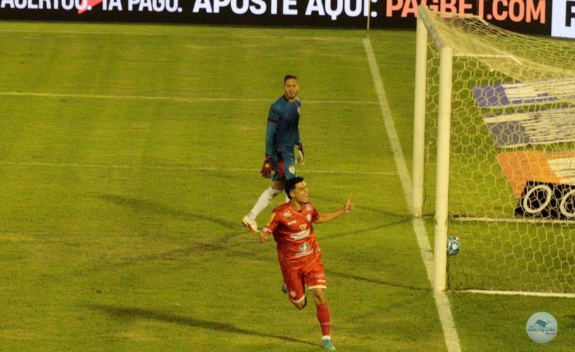 Tombense e Atlético/GO ficam no empate