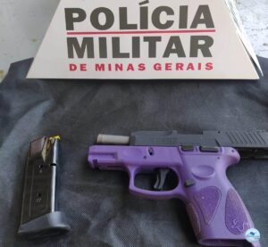 Trio é detido com arma e drogas pela PM