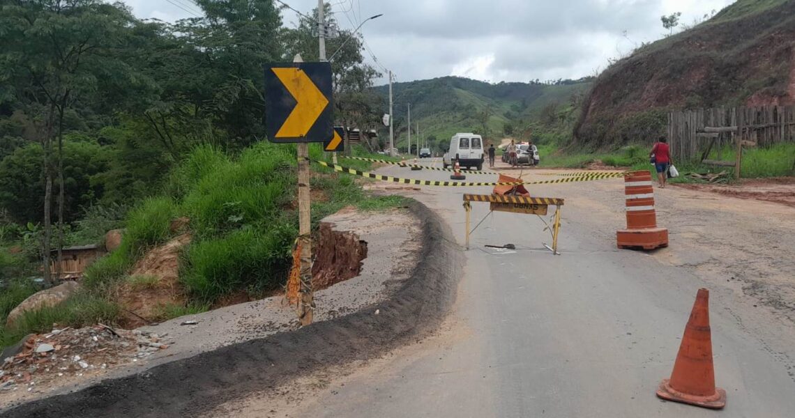 Parte da rodovia MGC 482 é interditada