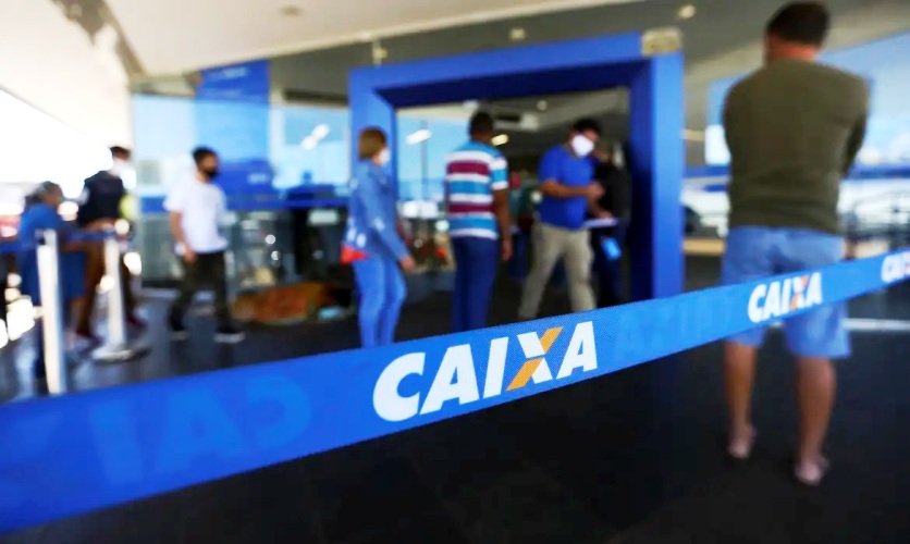 Caixa lança edital de concurso com 3,2 mil vagas