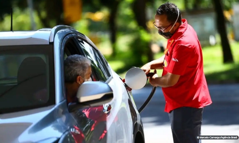 Preço da gasolina e do diesel subiram nesta quinta