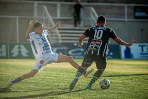 NAC vence e fica no Módulo II