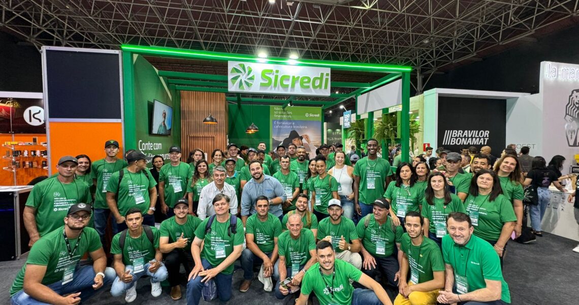 Sicredi marca presença na Semana Internacional do Café