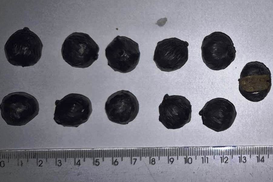 Visitante é detida com drogas no corpo