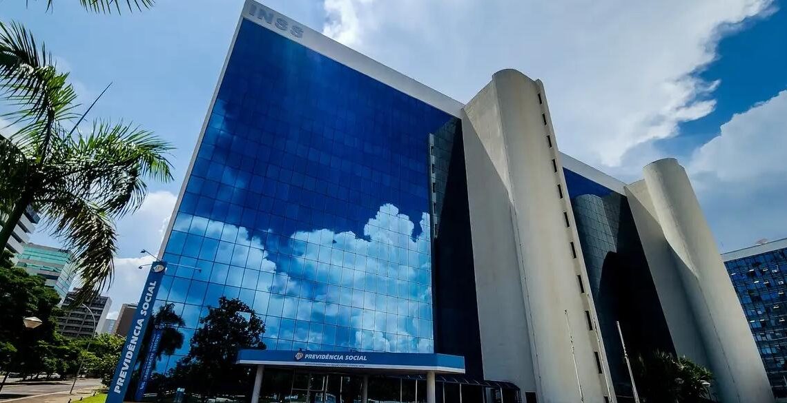 Golpistas se passam por servidores do INSS para roubar aposentados