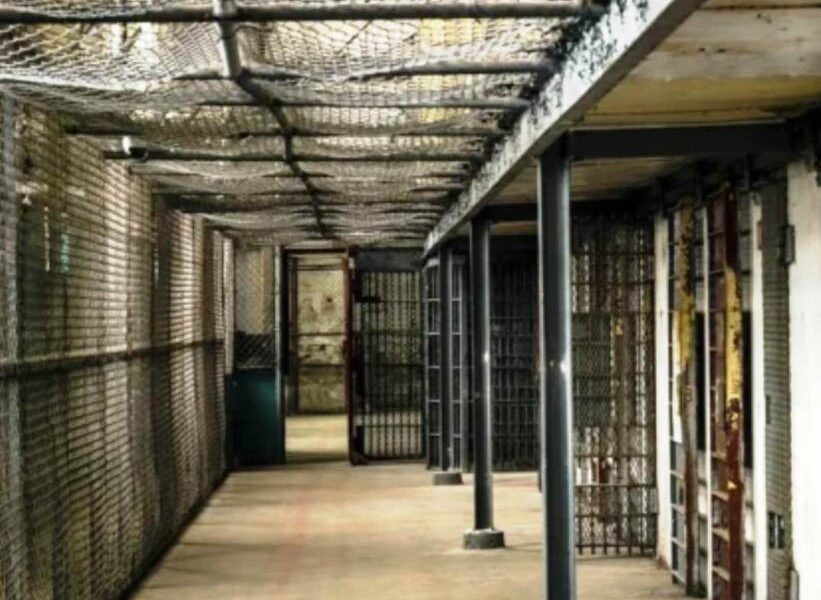 Ponte Nova: Detentos entram em greve de fome