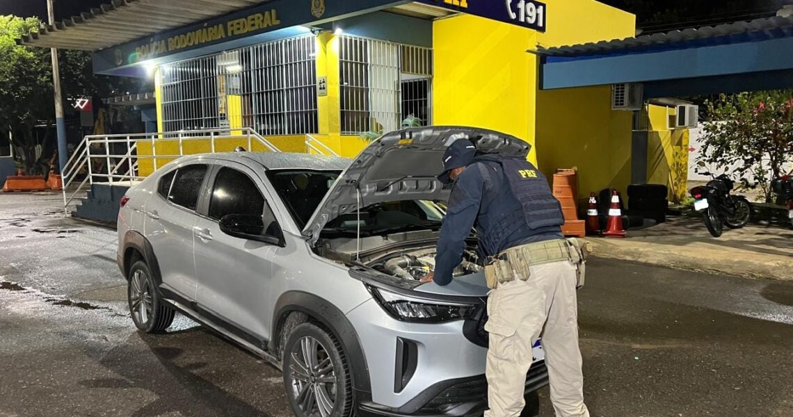 Veículo clonado é apreendido pela PRF